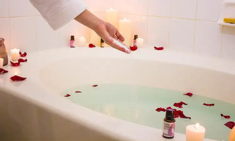 Penggunaan minyak esensial, Sumber: rockymountainoils.com