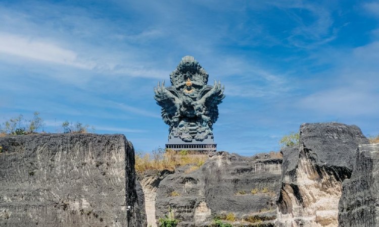 Patung GWK, Sumber: idntimes.com