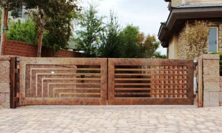 Pagar rumah, Sumber: dekoruma.com