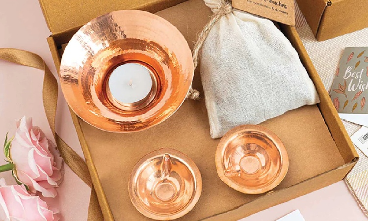 Hampers tembaga unik, Sumber: zwende.com